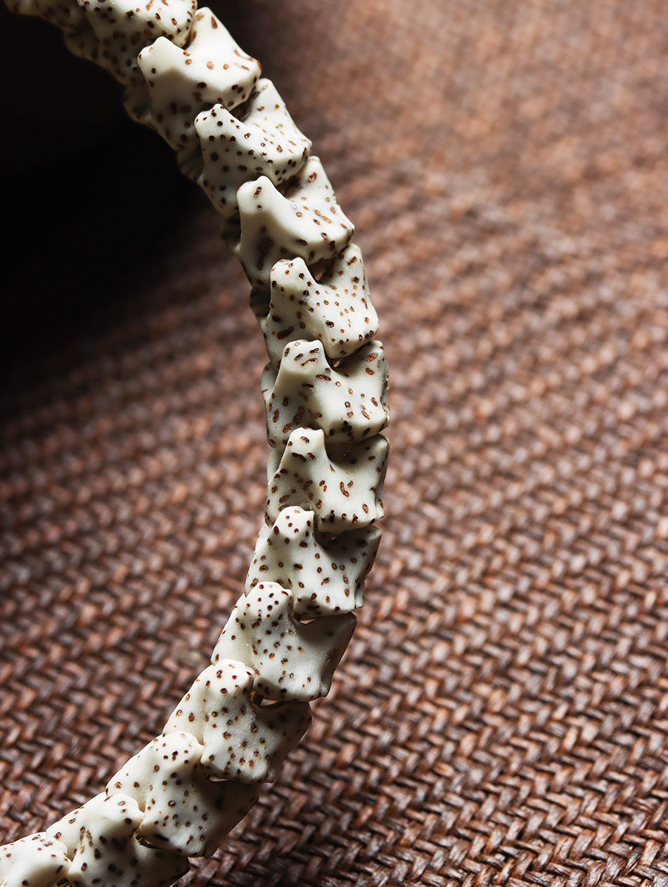 Bracelet sculpté en os de serpent de Bodhi Xingyue de l'écologie originale de Hainan